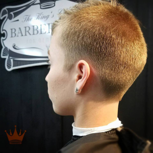 The King's Chair Barber Club - Showcase 12